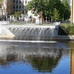 Strūklaka “Ūdenskritums” Jāņa Čakstes bulvārī