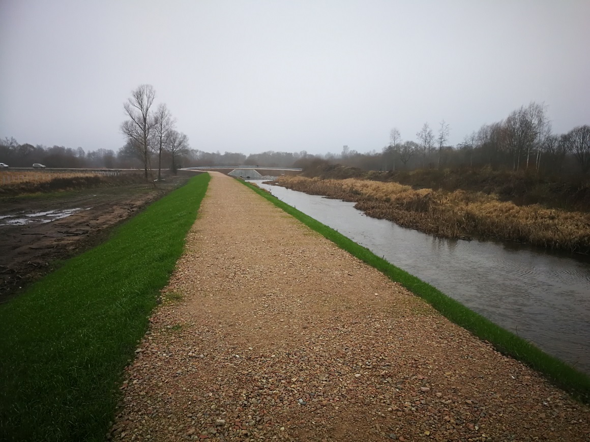 Svētes palienas pļavu laipas