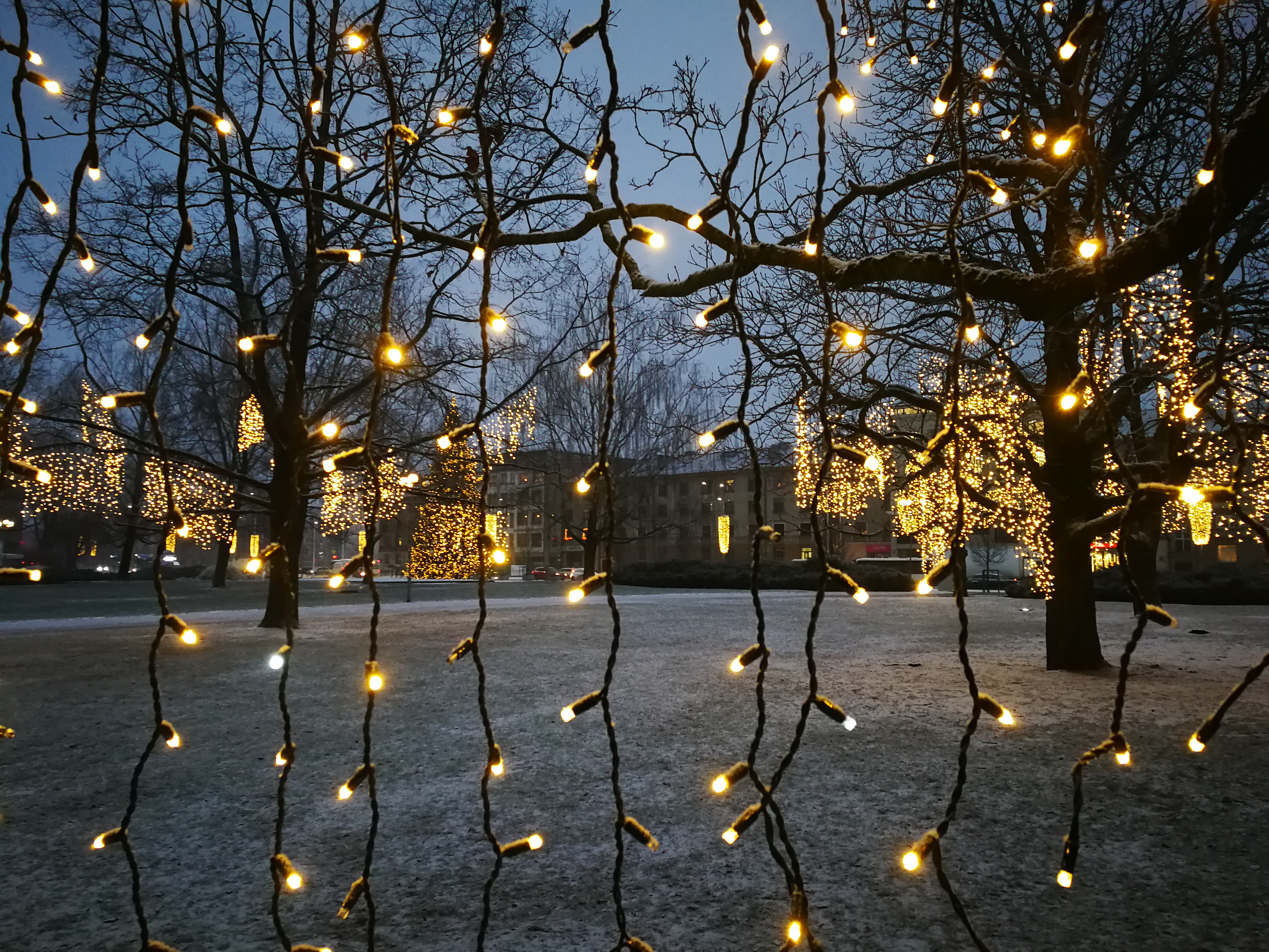 Ziemassvētku rotājumi Hercoga Jēkaba laukumā