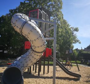 2021_06_17_Ozolskvers3 Ozolskvēra rotaļu laukums