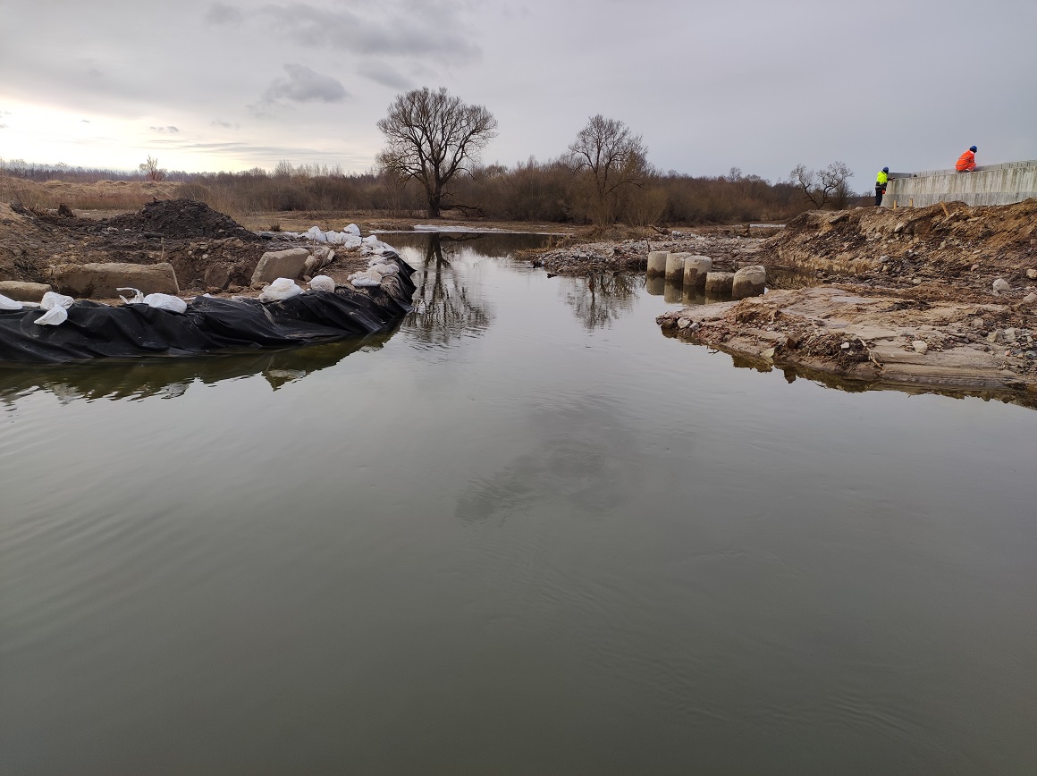 Platones upe pie Bauskas ielas