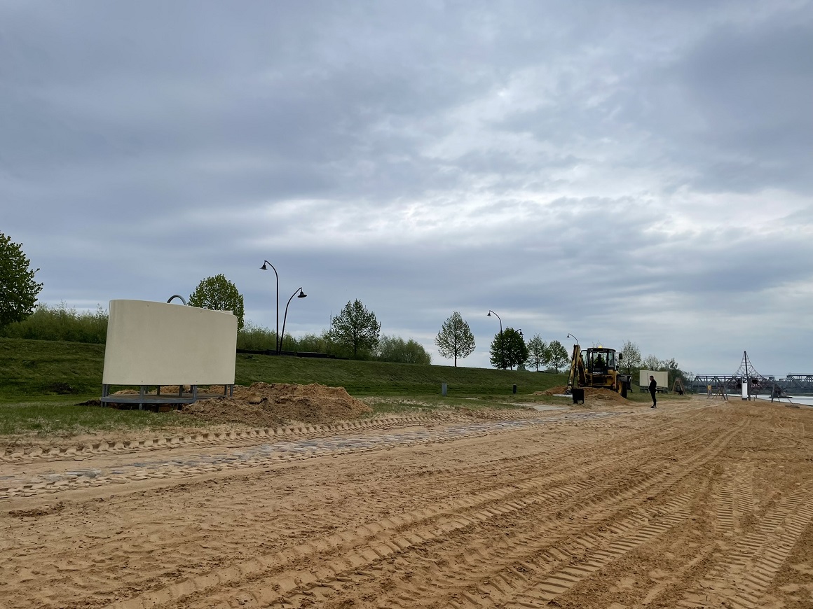 Lielupes labā krasta peldvieta