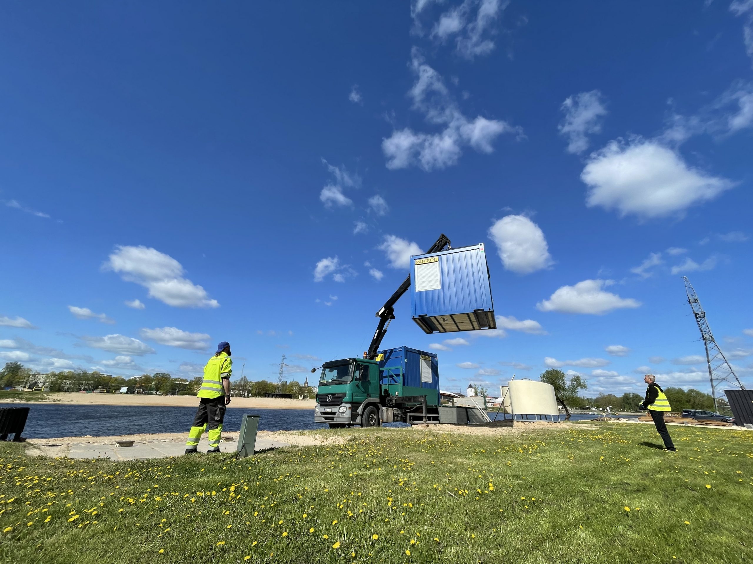 Lielupes labā krasta peldvieta