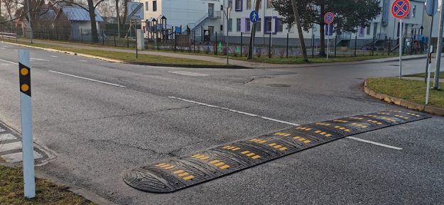 Lacplesa_Iecavas_k_atrumv_PUBL_small Lāčplēša ielas un Iecavas ielas krustojums