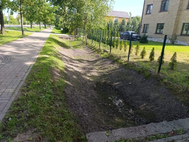 Grāvis pēc darbu pabeigšanas Grāvis pēc darbu pabeigšanas