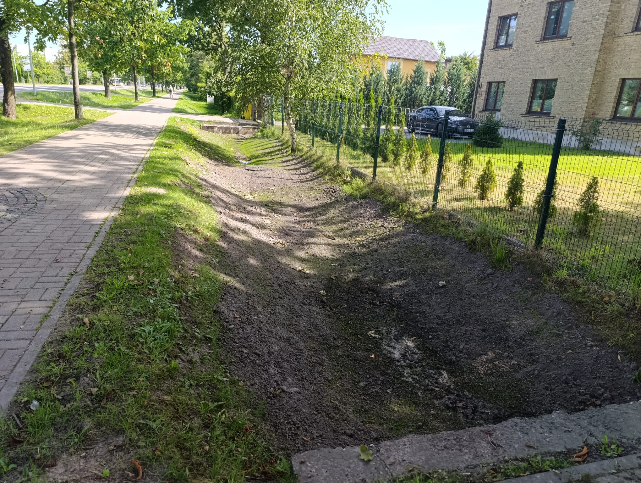 Grāvis pēc darbu pabeigšanas