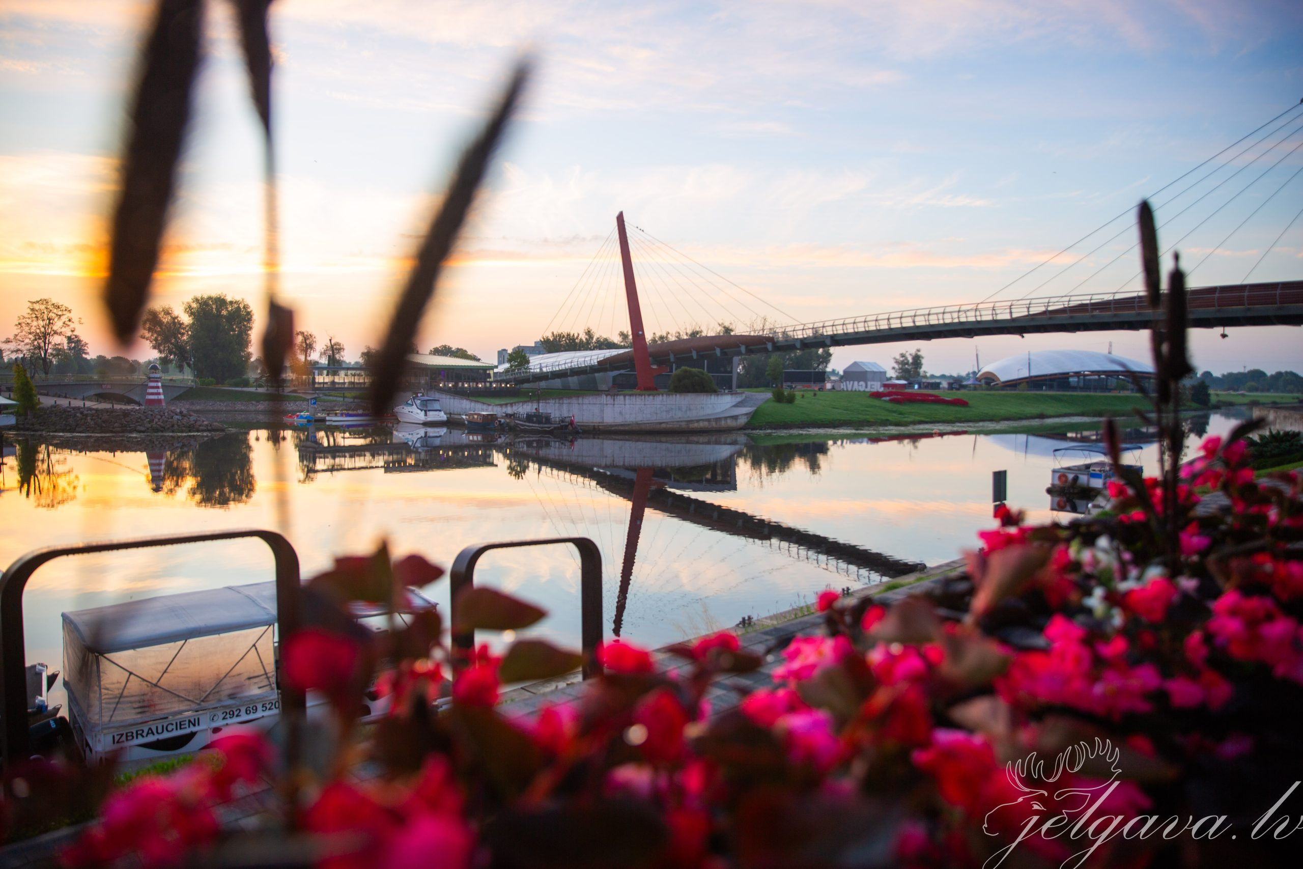 Izsludina elektroniskās izsoles 12 kuģošanas līdzekļu stāvvietām Driksas krastā