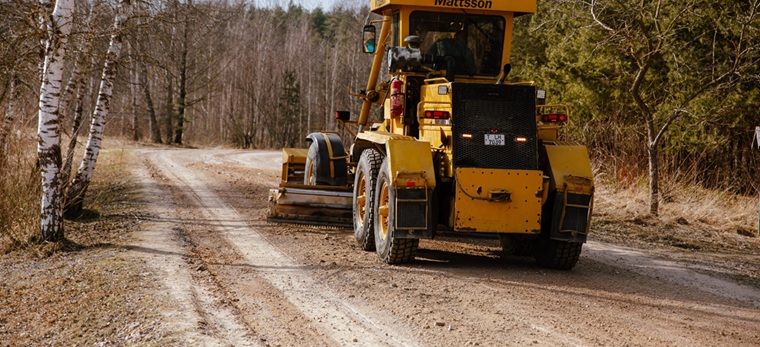 Greiderē grants seguma ielas