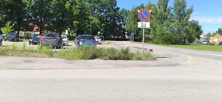 Vairākās vietās pilsētā mainīta satiksmes organizācija