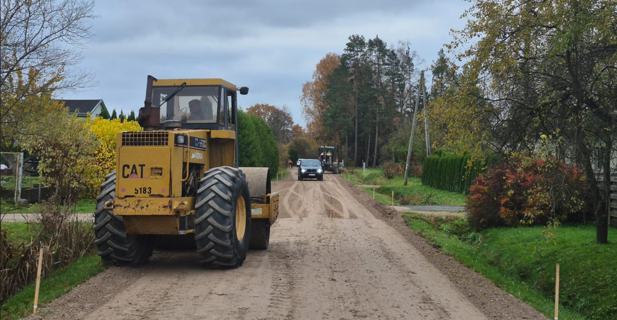 Asfaltēšanas laikā Būriņu ceļā no 2. līdz 5. novembrim noteikti satiksmes ierobežojumi